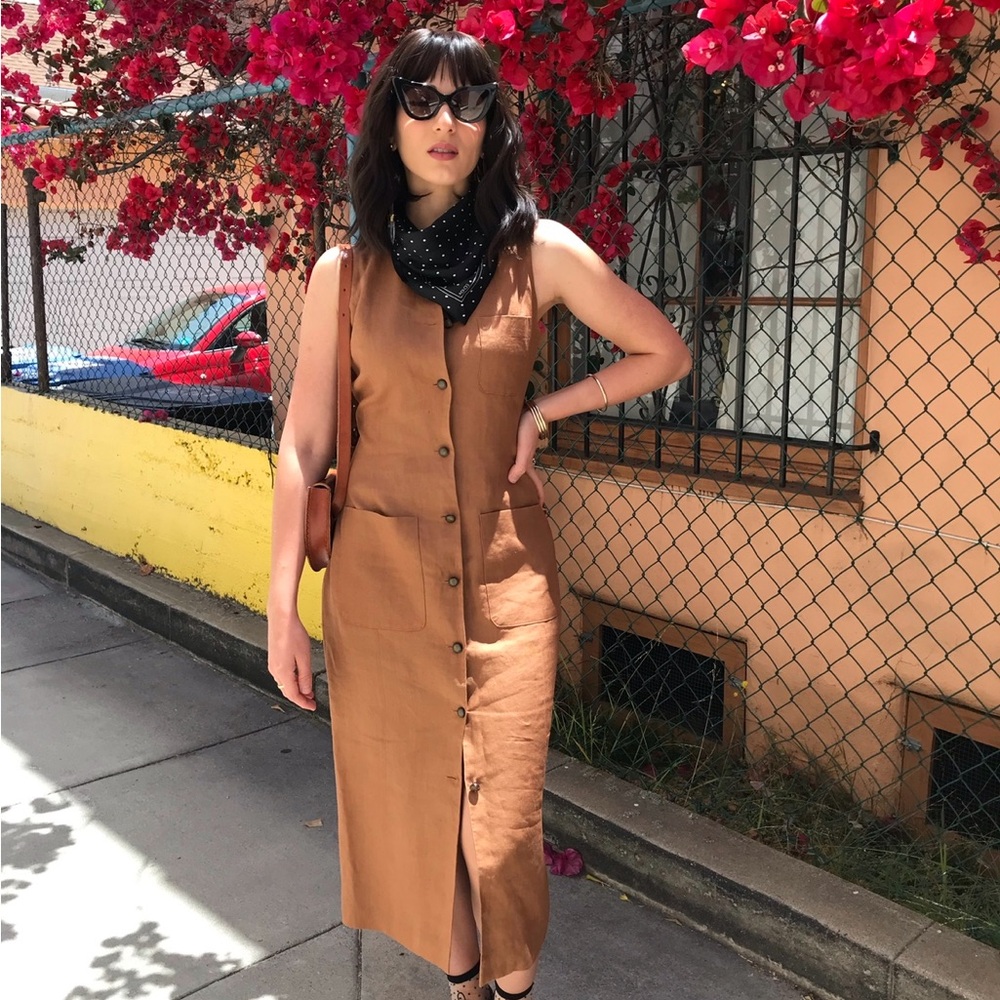 Vtg Linen Vest dress 🤎buttons Pockets
